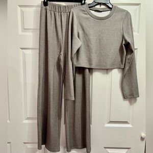 Paper Crane Gray Ribbed Lounge Two-Piece Set